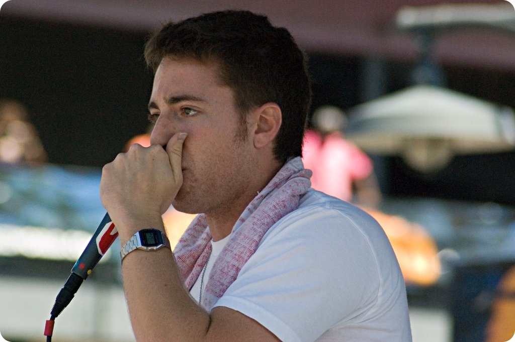 Beatboxing performer using a microphone