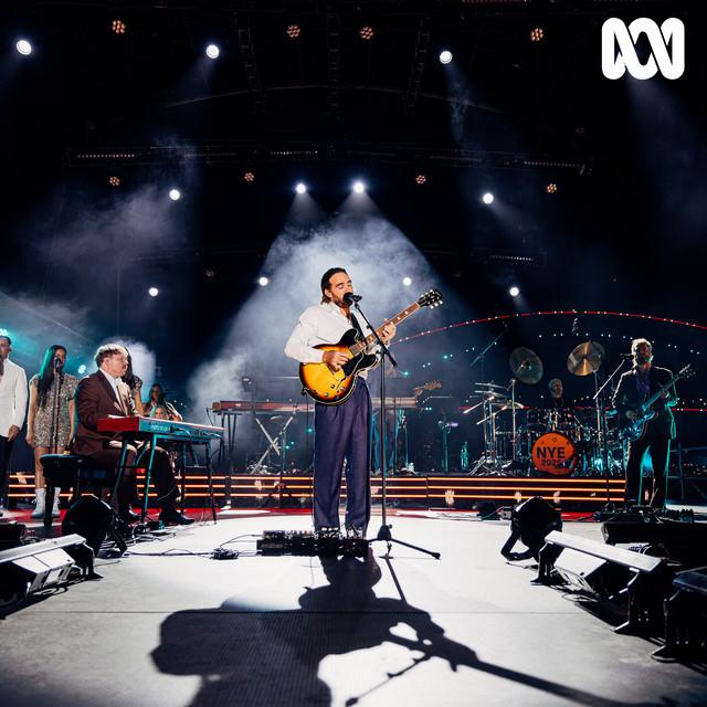 Live music event planning and performance