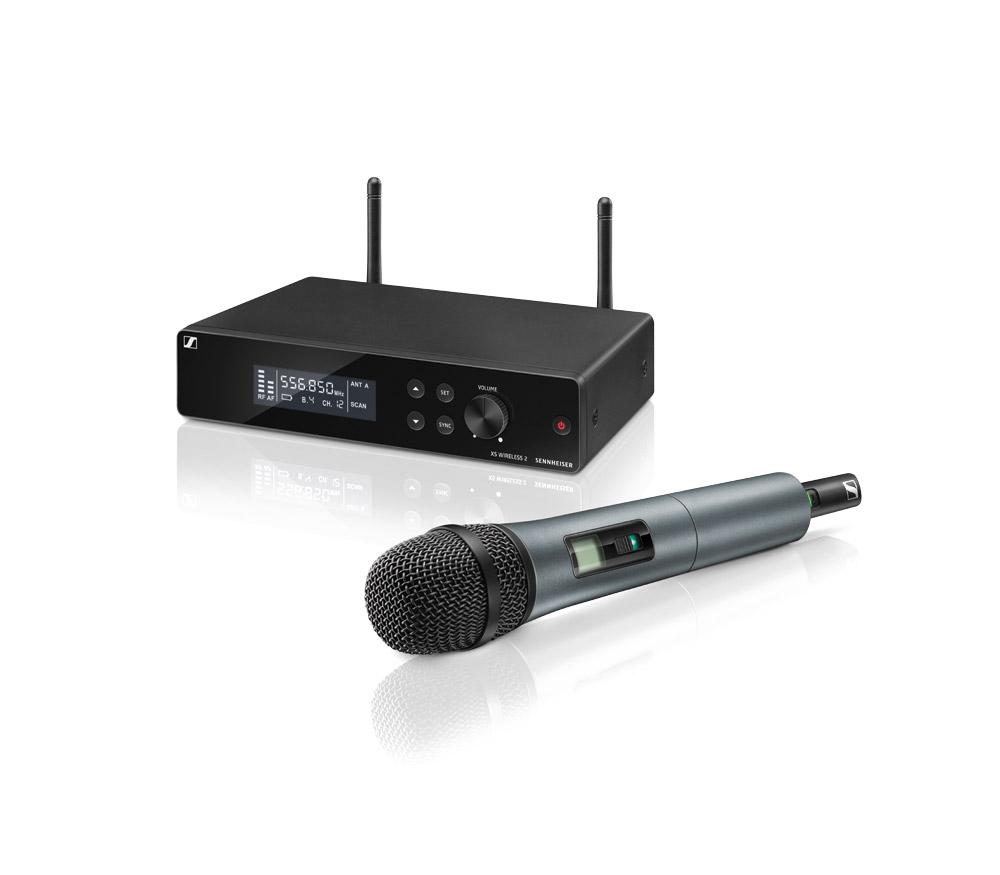 Wireless microphone equipment for performances and presentations